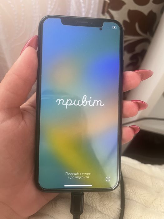 iPhone 10(X) в хорошому стані
