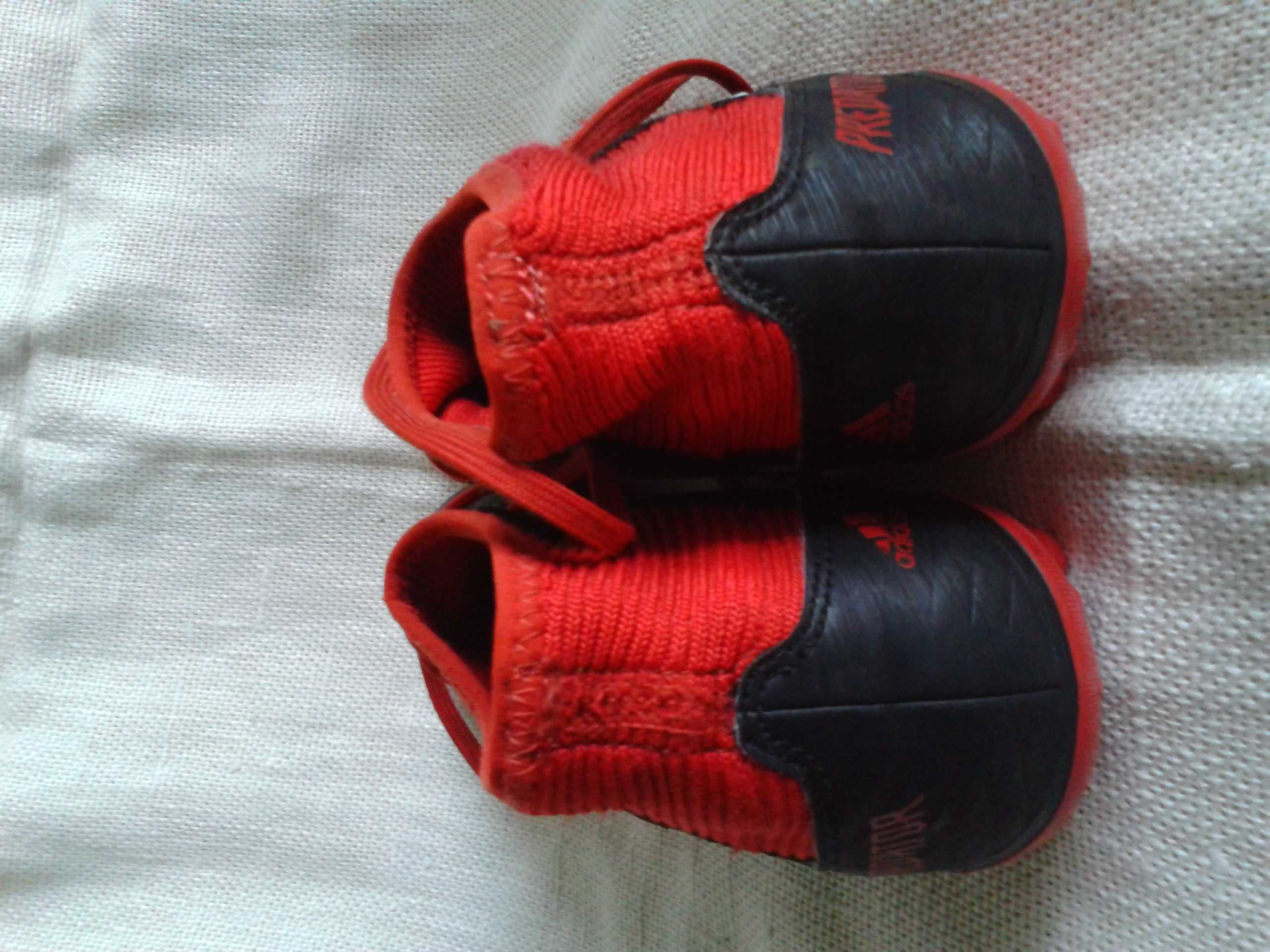 Buty piłkarskie adidas Predator  rozm.40