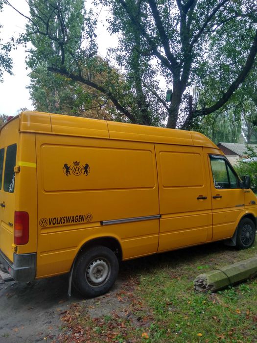 Вантажні перевезення. + окремо є вантажники