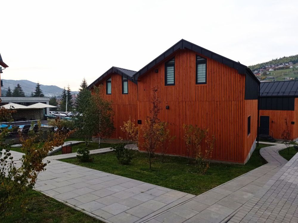 Продам котедж в Буковеле Phoenix Relax Park!!!
