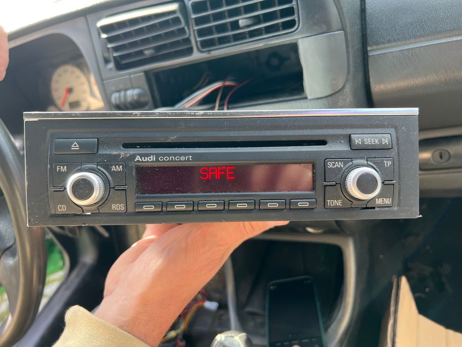 Radio Audi Concert 1 sprawne A4 B7 A3
