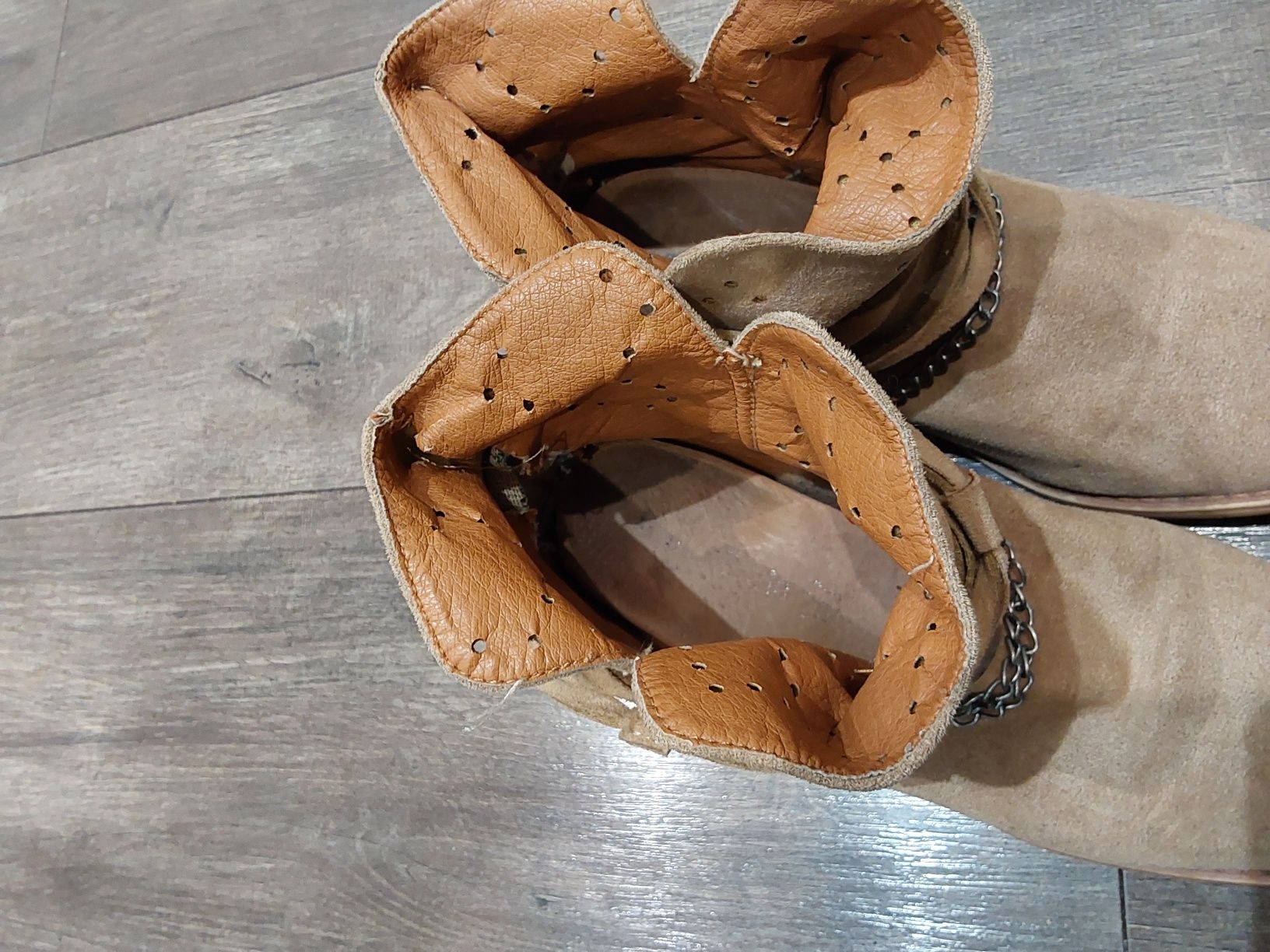 Buty przejściowe  38