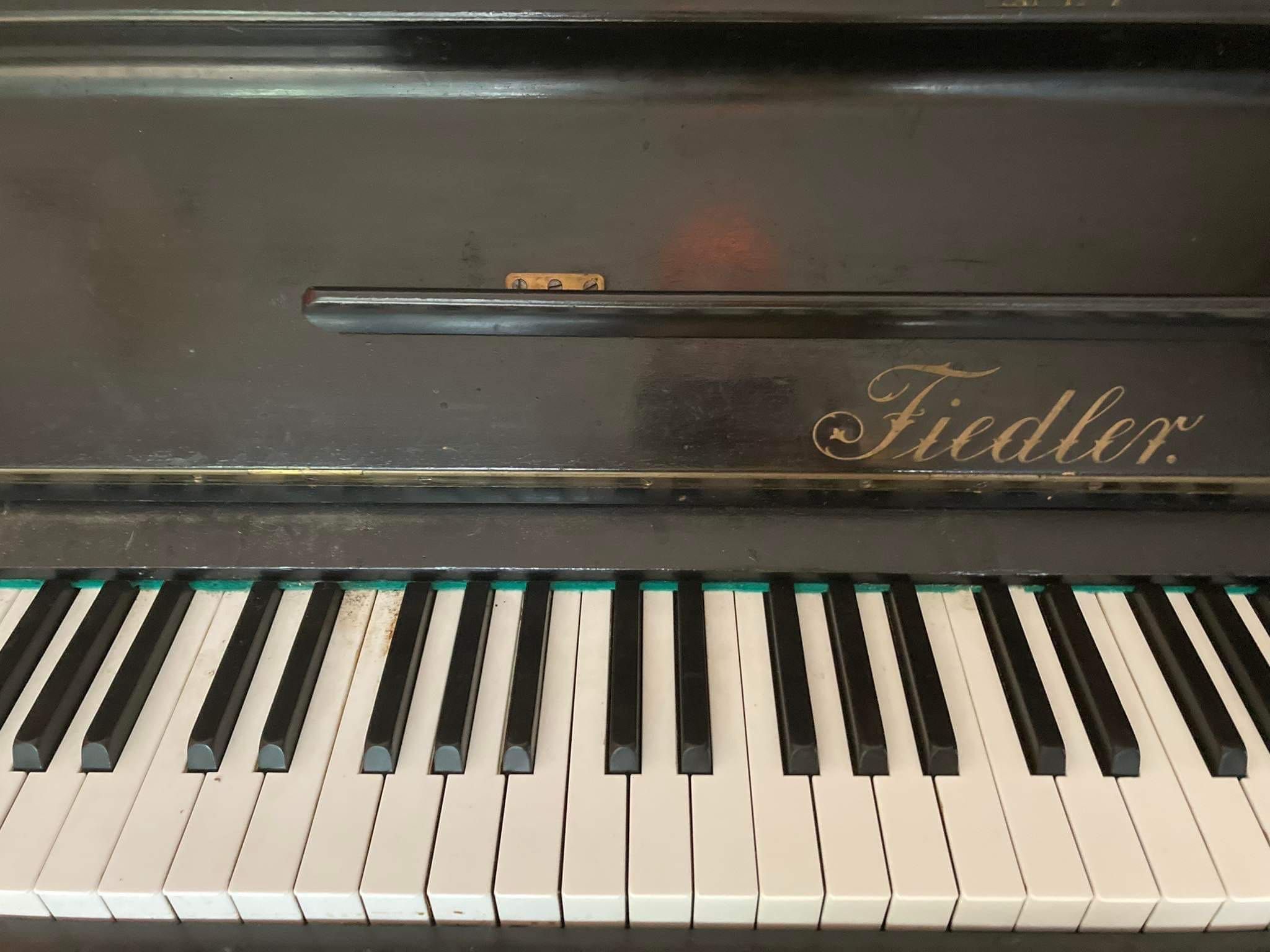 Pianino Fiedler do nastrojenia