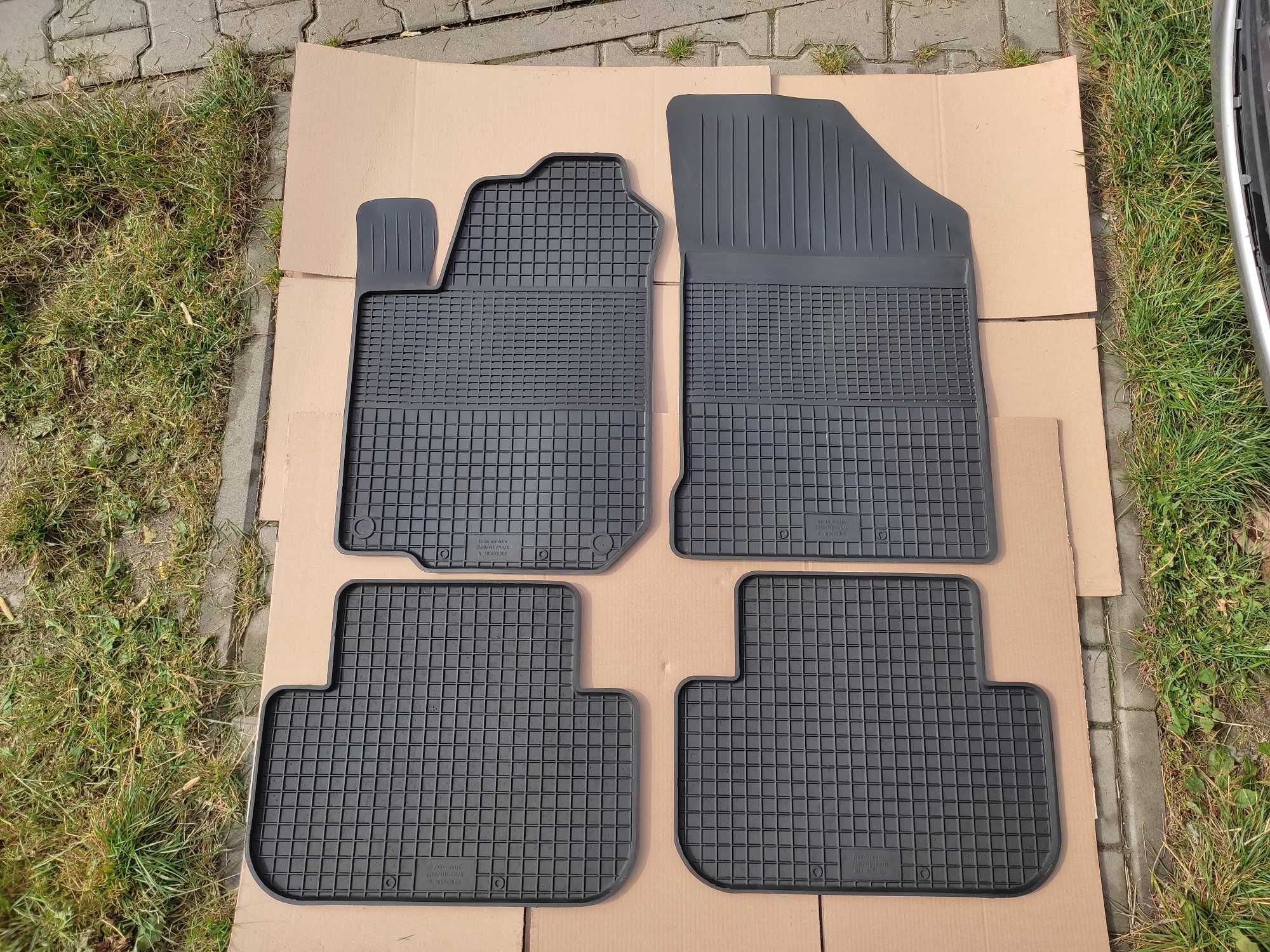 NOWE Dywaniki gumowe CITROEN C3 I 02r-2009r dopasowane korytka korytko