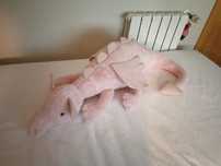 Dragão de peluche rosa