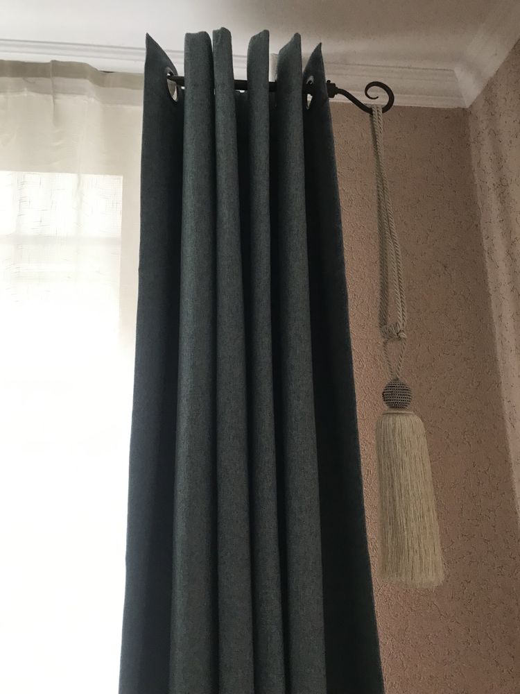 Штора blackout на люверсах