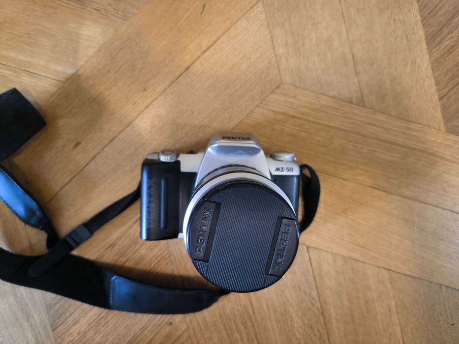 Фотоаппарат Pentax MZ-50  об'єктив Pentax 28-80мм