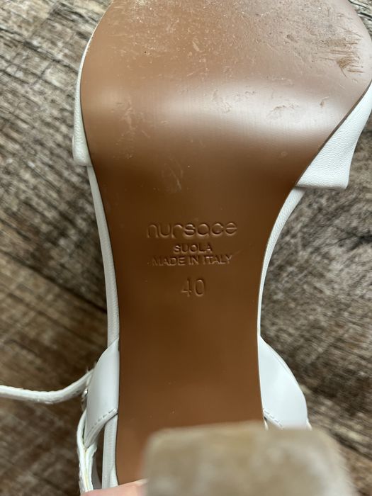 Босоніжки Nursace