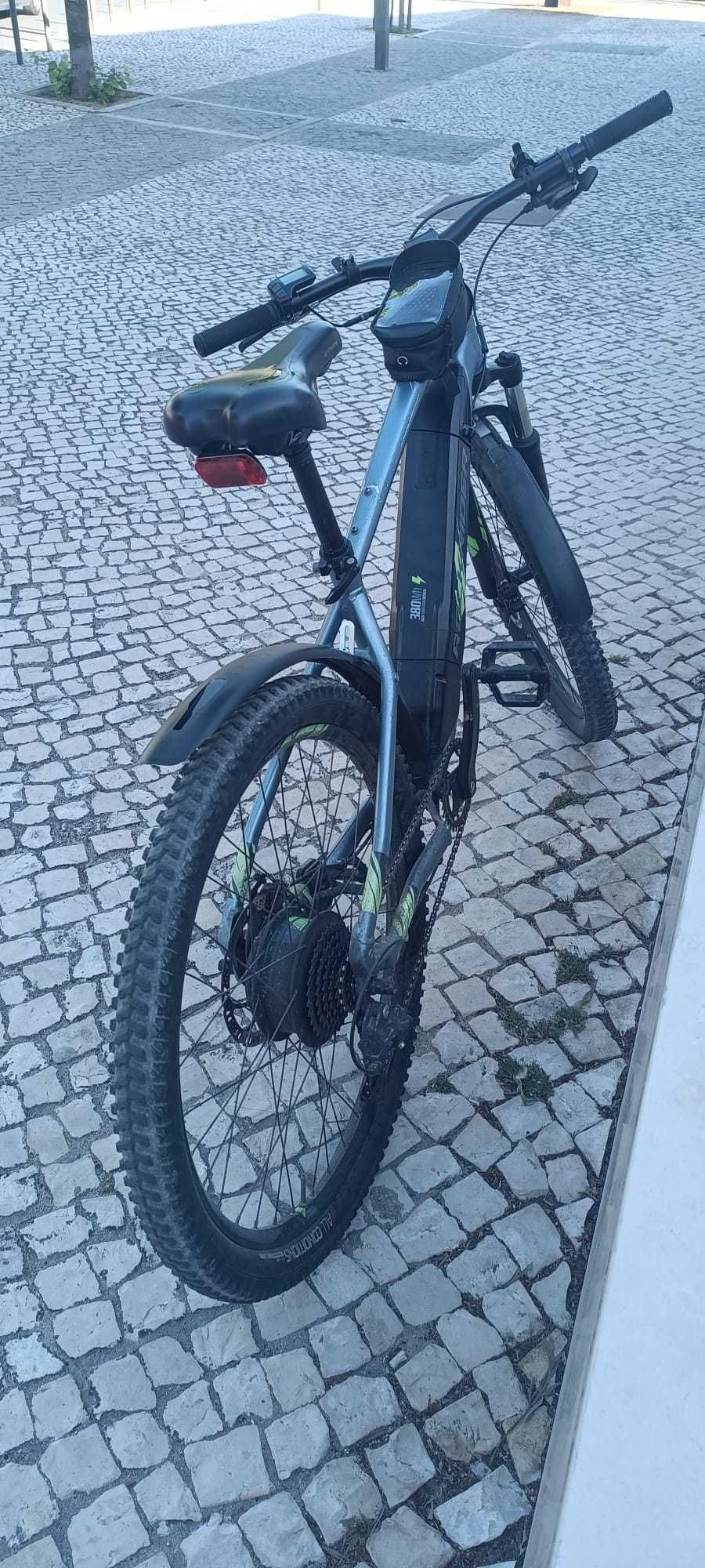 Bicicleta Rockrider ST100