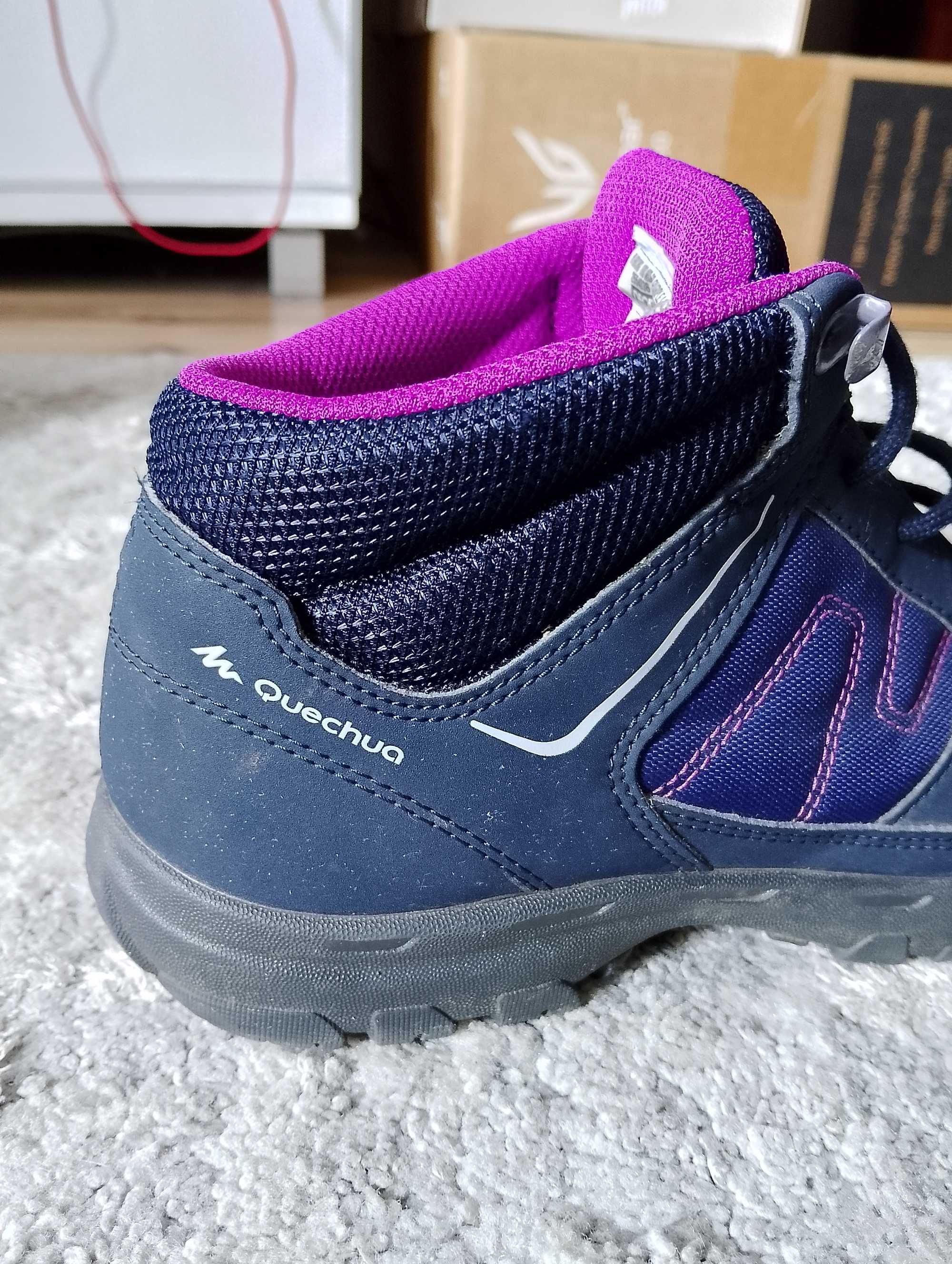 DECATHLON Quechua. Buty jesienno-zimowe. 38.
