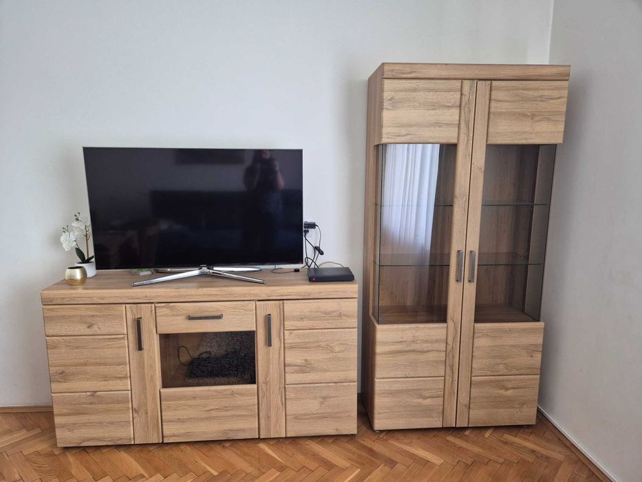 Komoda i witryna meble Wójcik.