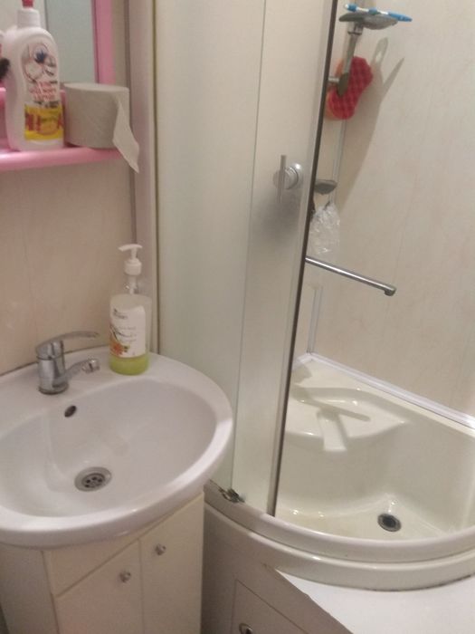 ЖД ВОКЗАЛ ТА інши центр та інши райони. Знидка від 7 діб Вода Є Тут ба