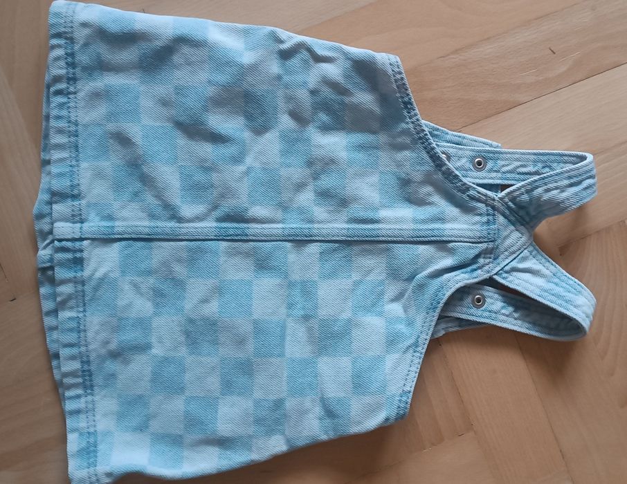 Sukienka jeansowa ogrodniczka - rozmiar 68