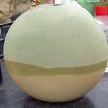 Gliniany wazon wys. 22cm.