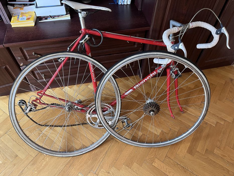 Шосер італійський Bianchi campione del mondo