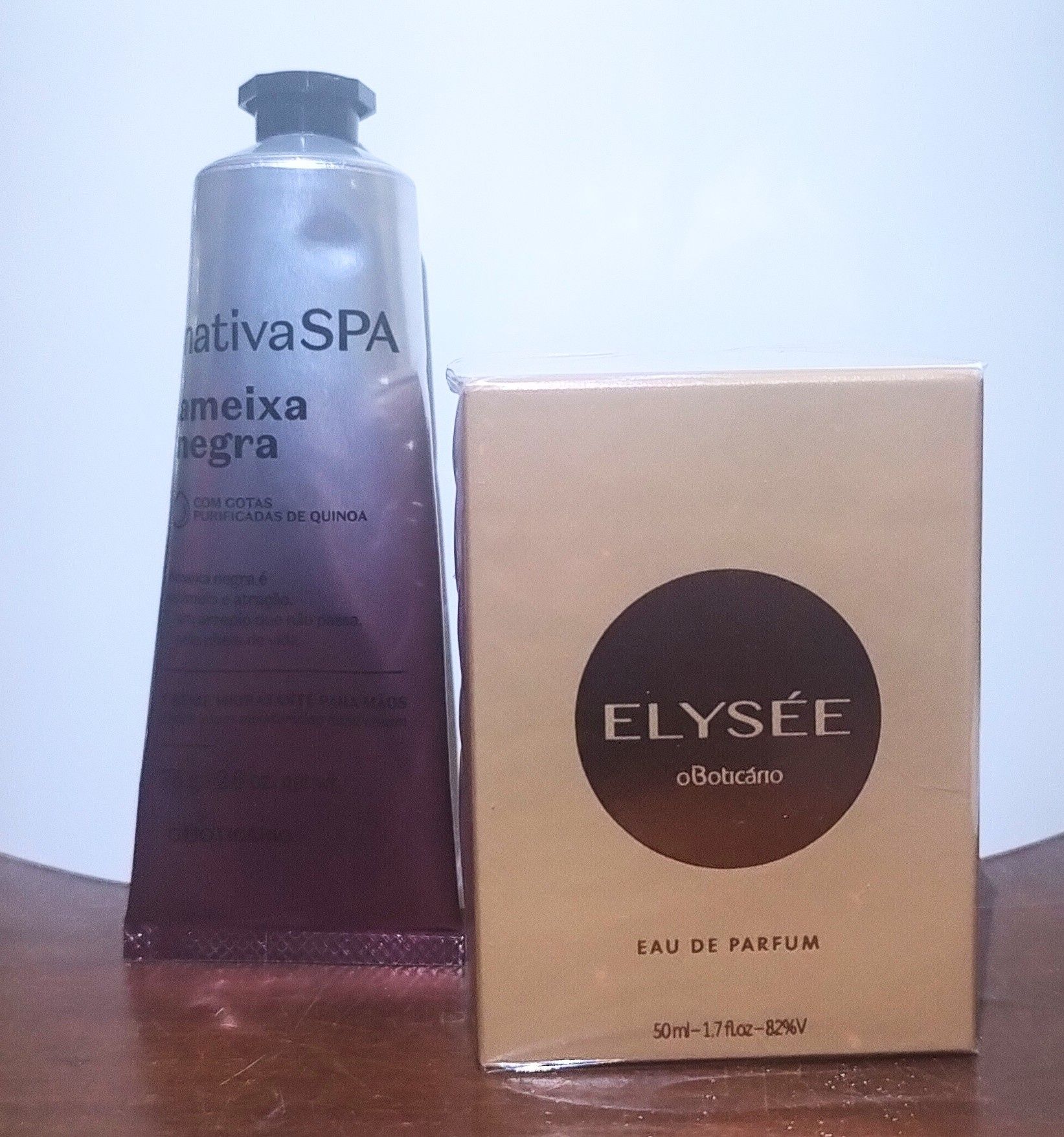 Eau de parfum Elisée + creme de mãos