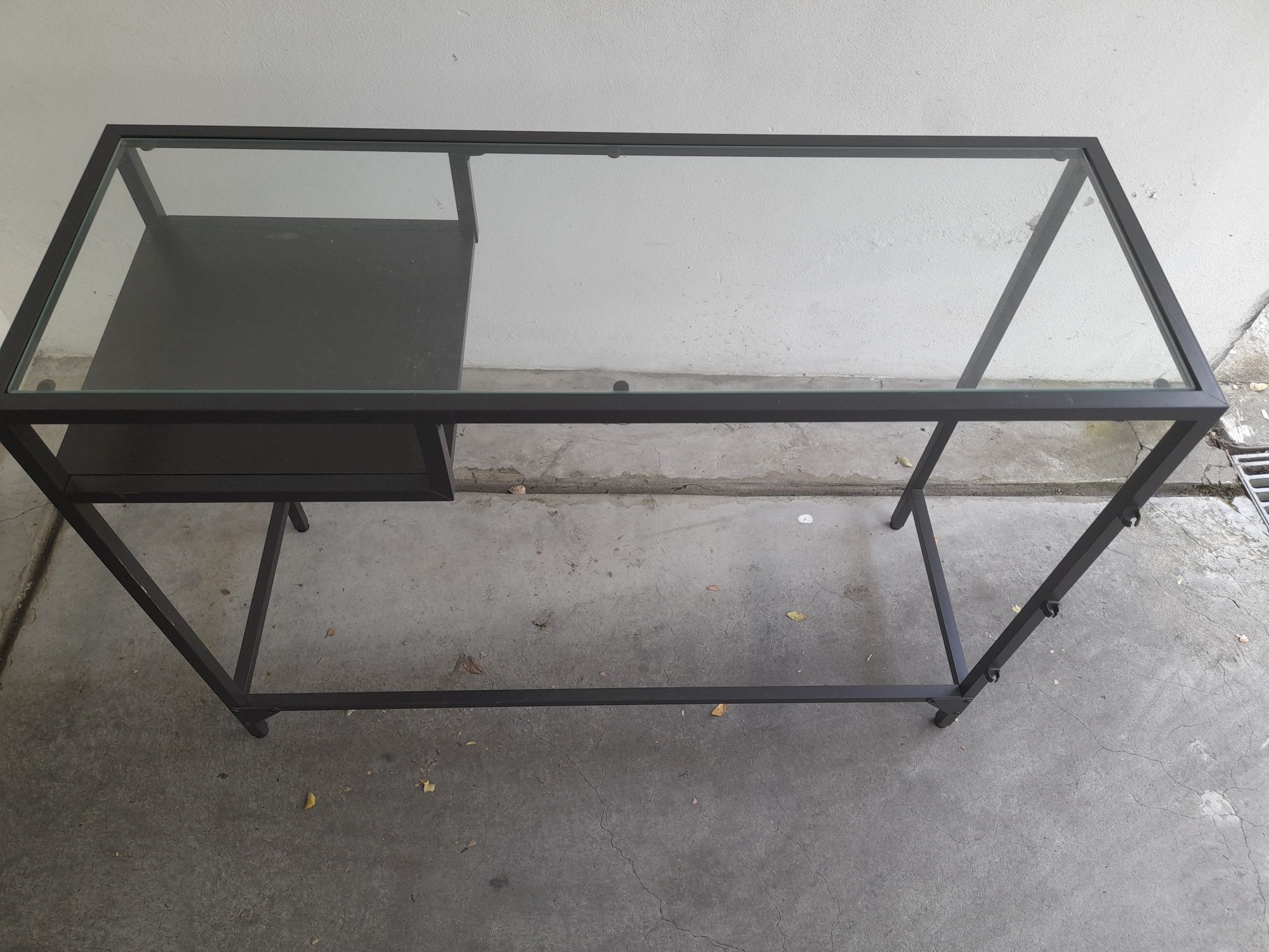 Mesa de vidro para hall de entrada