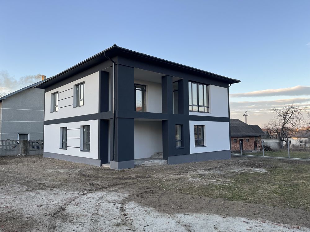 Продається будинок 210 м²,Сирець,Світло,Газ. Угринів. Івано-Франківськ