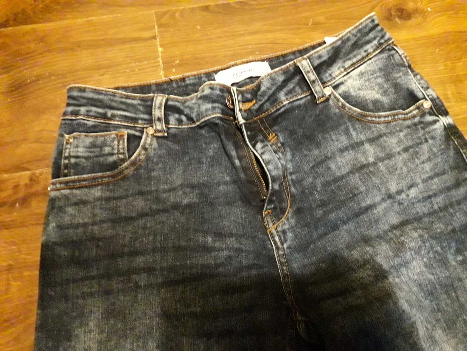 spodnie jeansowe
