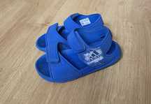 Chłopięce sandałki Adidas 27/28
