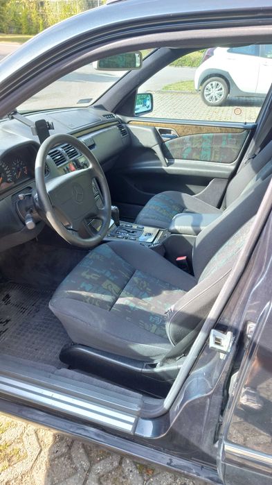 Mercedes W210 3.2 LPG 225KM 4matic Klimatronic