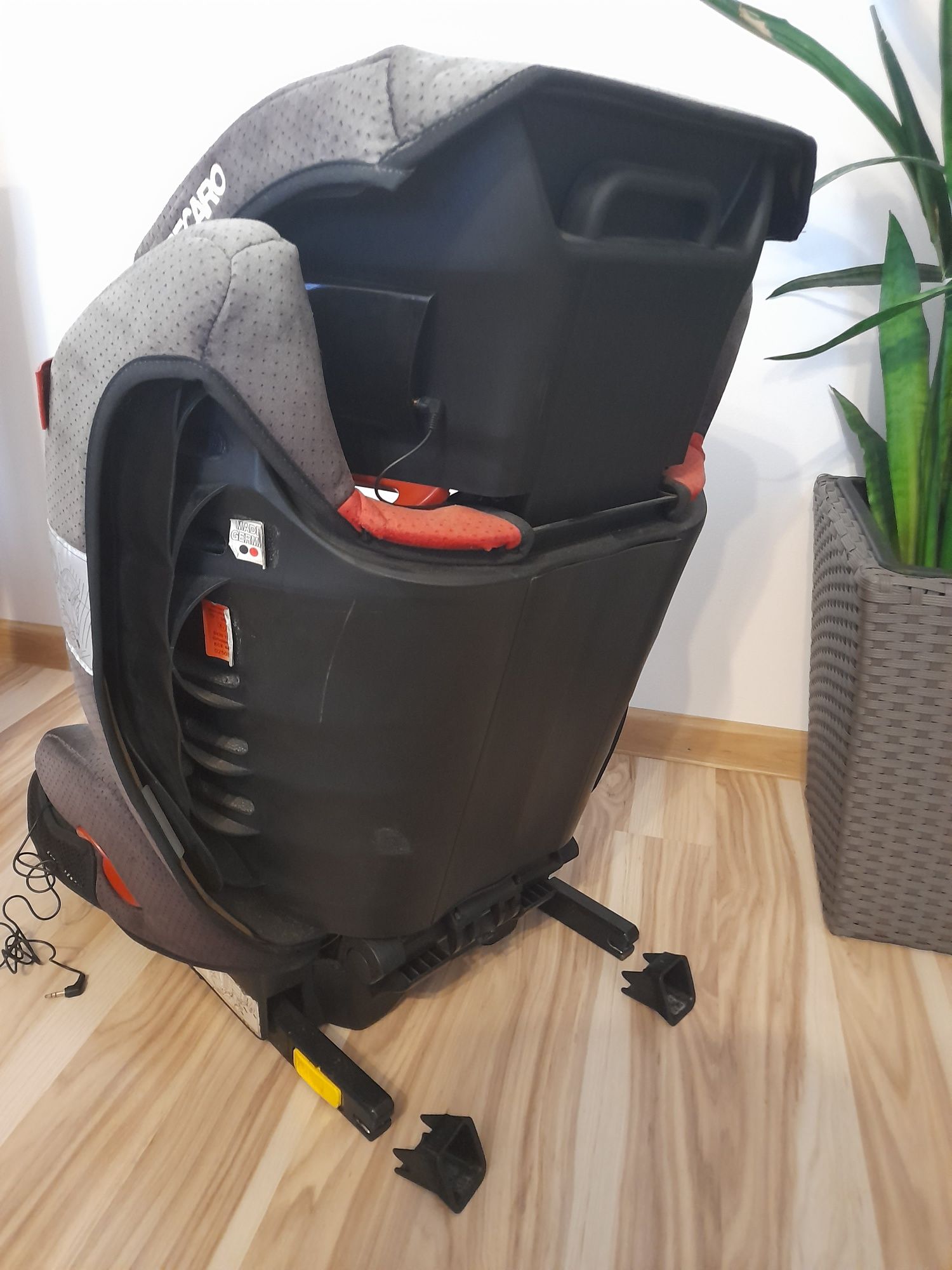 Fotelik samochodowy 15-36 kg Recaro Monza IZOFIX