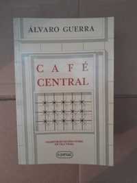 Álvaro Guerra - Café central