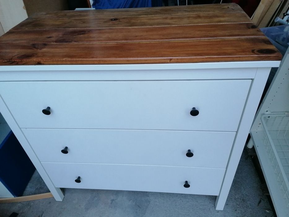 Sprzedam komodę Ikea kopang