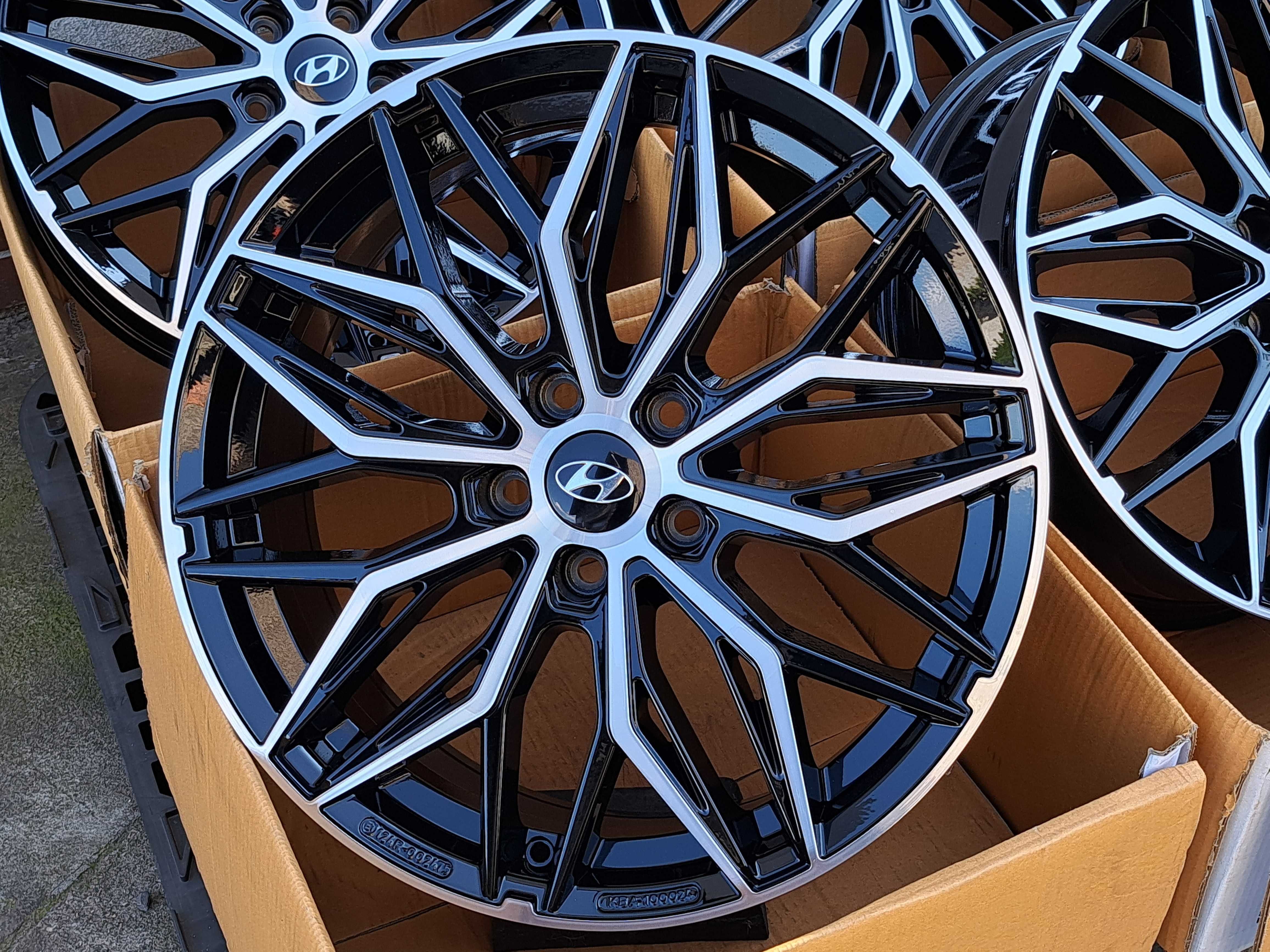 Alufelgi Hyundai 17 NOWE 5x114,3 I30 I40 IX20 Ix35 Tucson! CNC CA26
