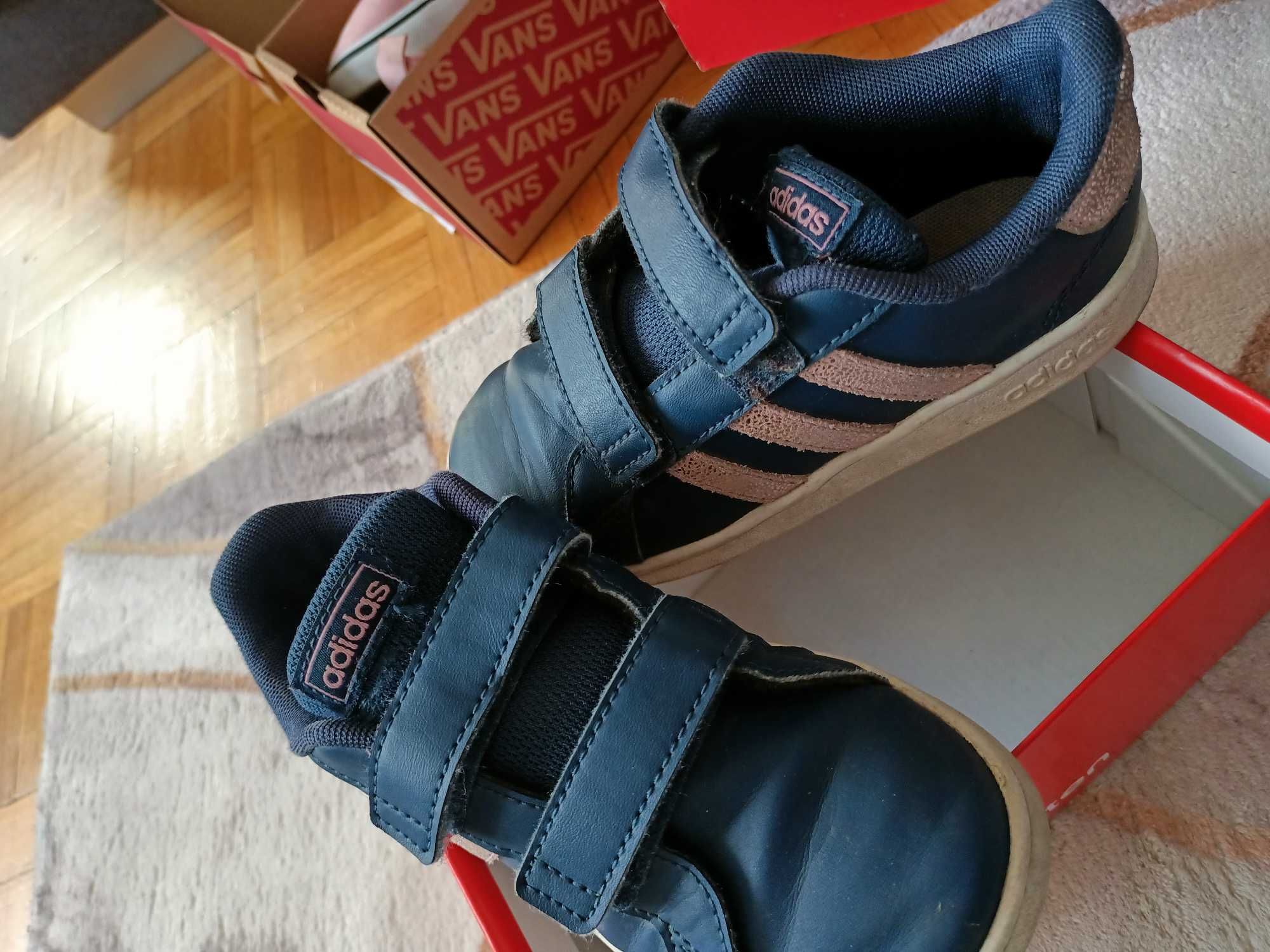 Buty dziecięce Adidas