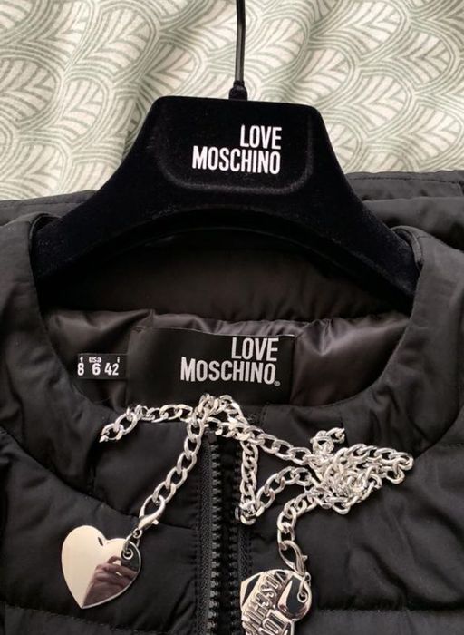 Love Moschino Рожевий світшот худі з тризубом