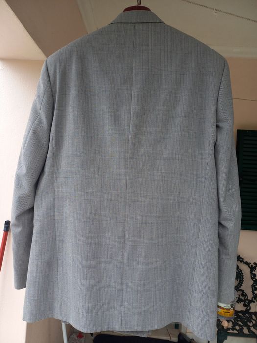 Fato de homem tons cinza