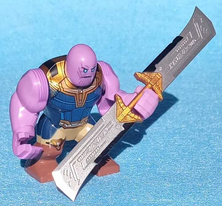 Thanos XL v1 (Marvel)