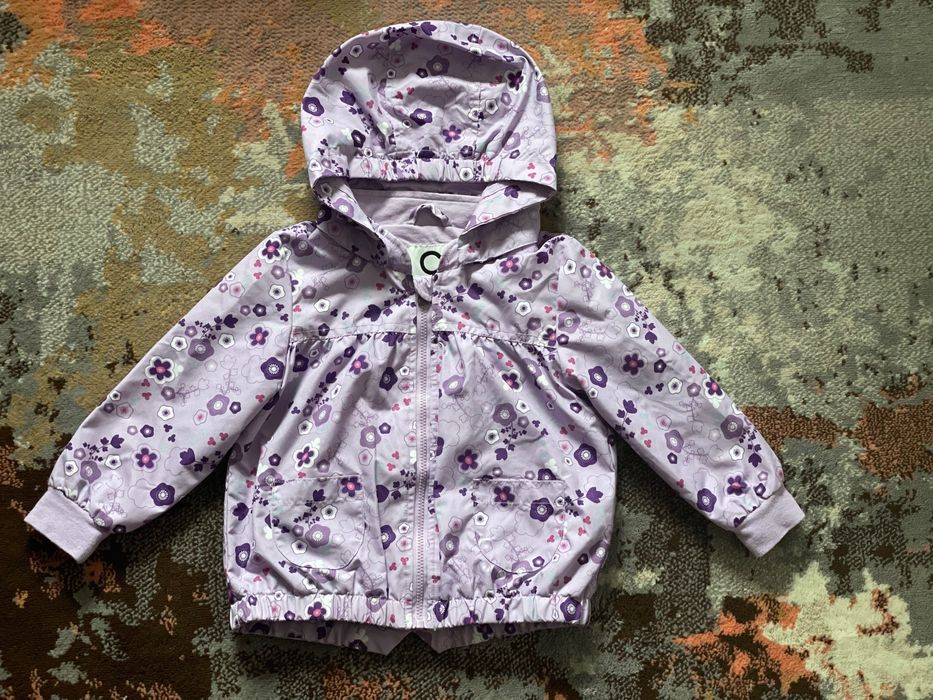 Sprzedam kurteczkę/ wiatrówkę/ parkę firmy Cubus rozmiar 80.