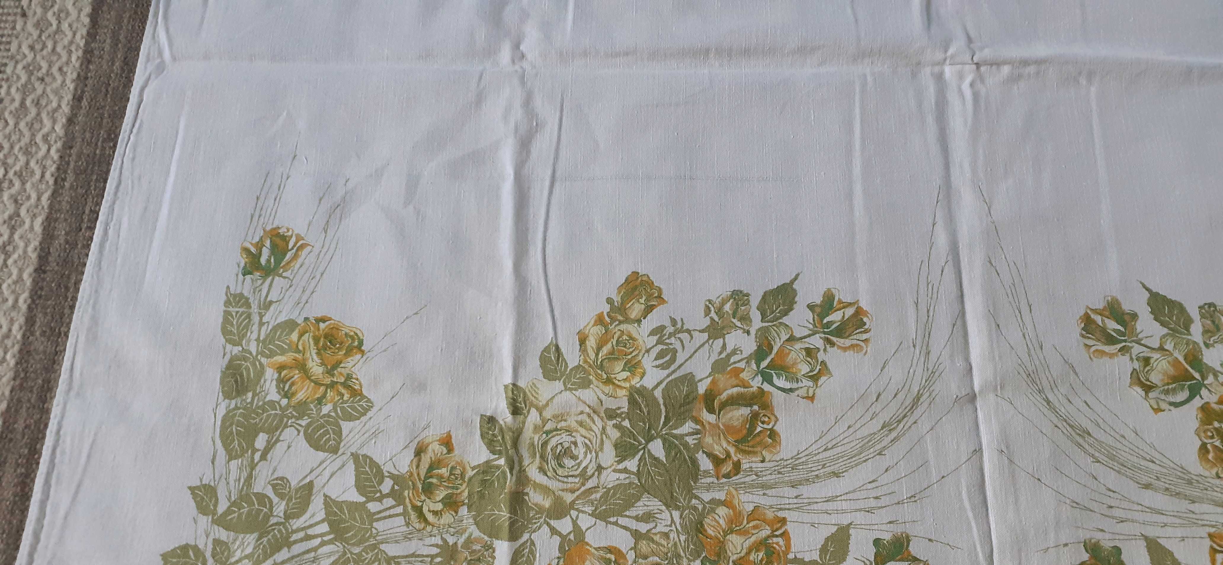Lniany obrus vintage 124 x 154 cm