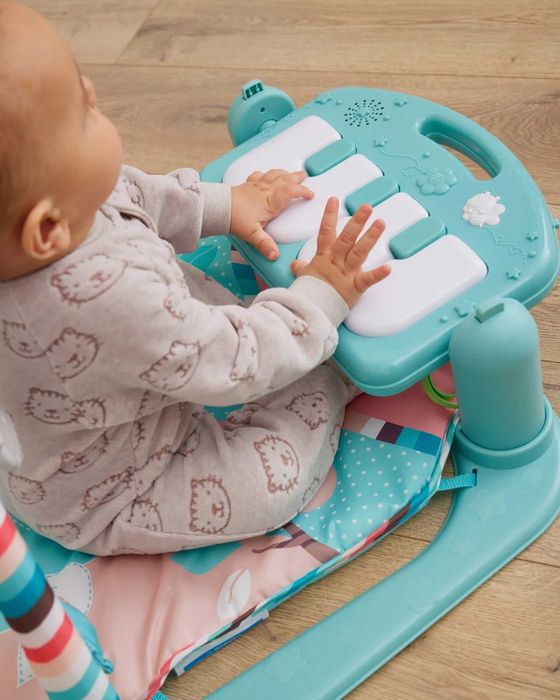 Ігровий килимок для немовлят, Дитячий килимок із підвісними іграшками