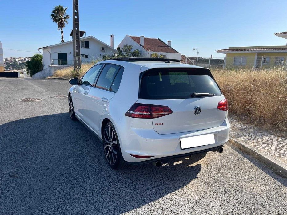 VW GOLF 7 GTI DSG Perfomance