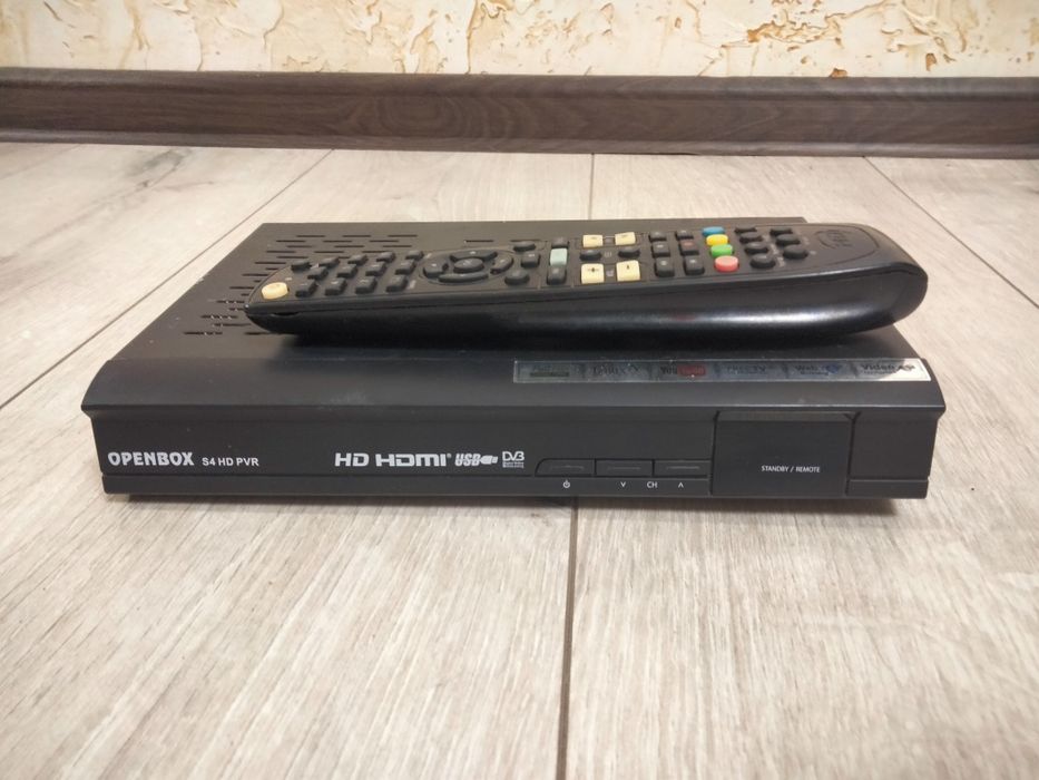 Супутниковий тюнер Openbox S4 HD PVR