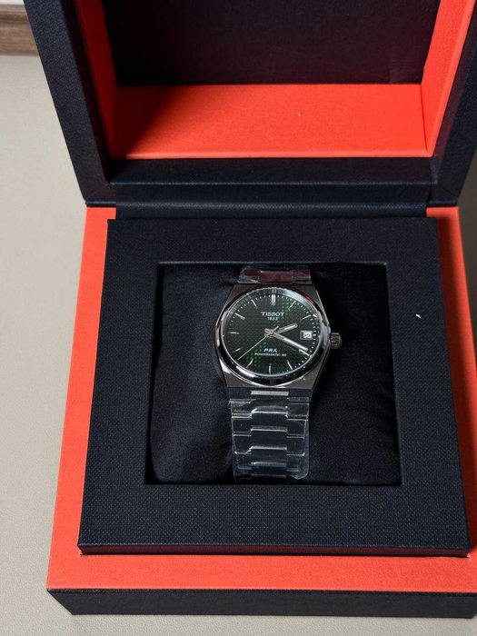Годинник Tissot PRX 35 mm T137.207.11.091.00