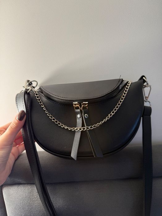 Сумка-бананка з регульованим ремінцем