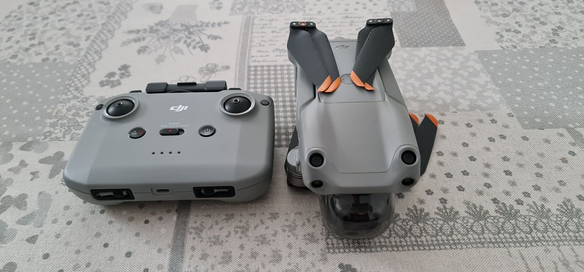 Drone dji air 2S combo ( vendo pela melhor oferta)