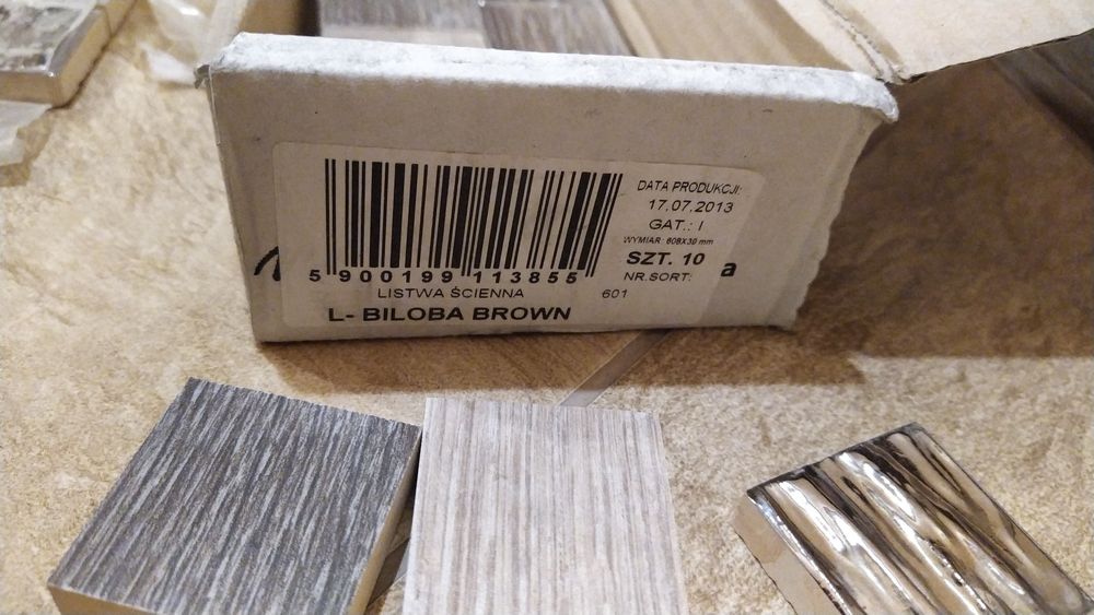 płytka listwa ścienna dekor mozaika Biloba Tubądzin