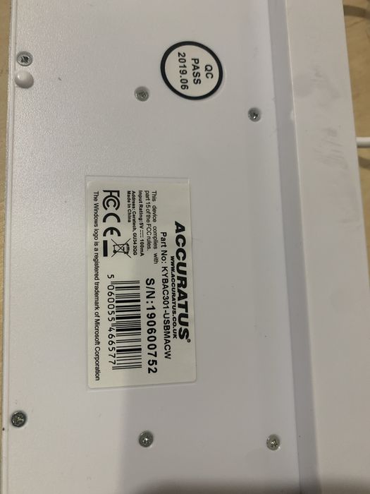 Клавіатура провідна