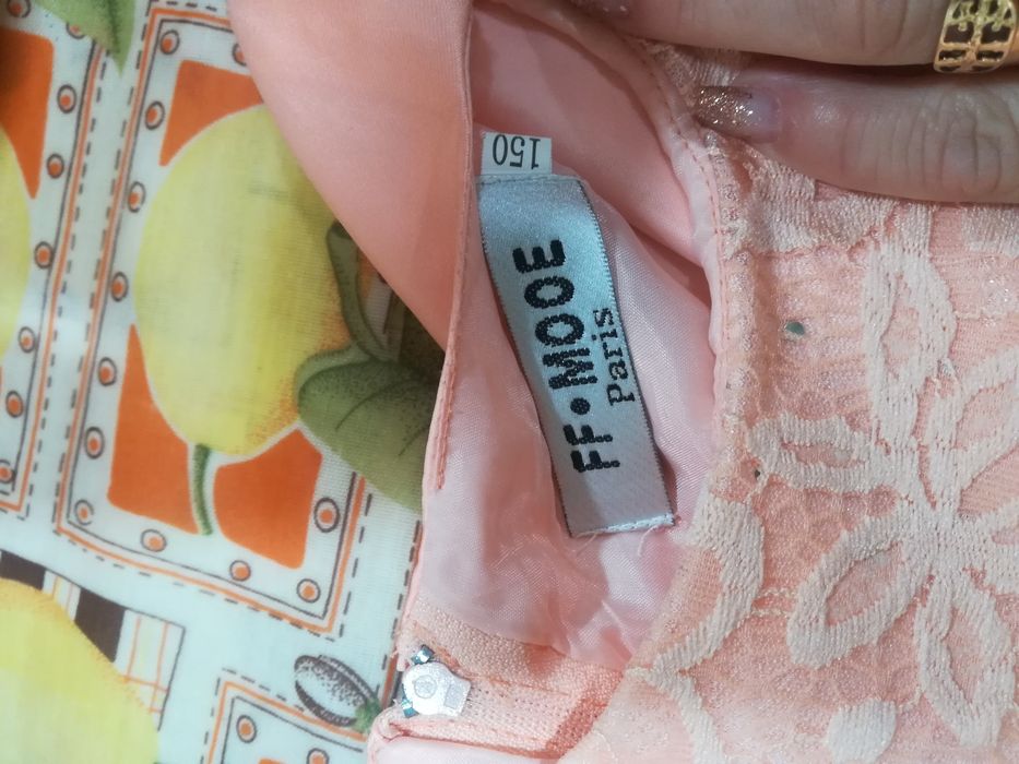 Vestido de renda