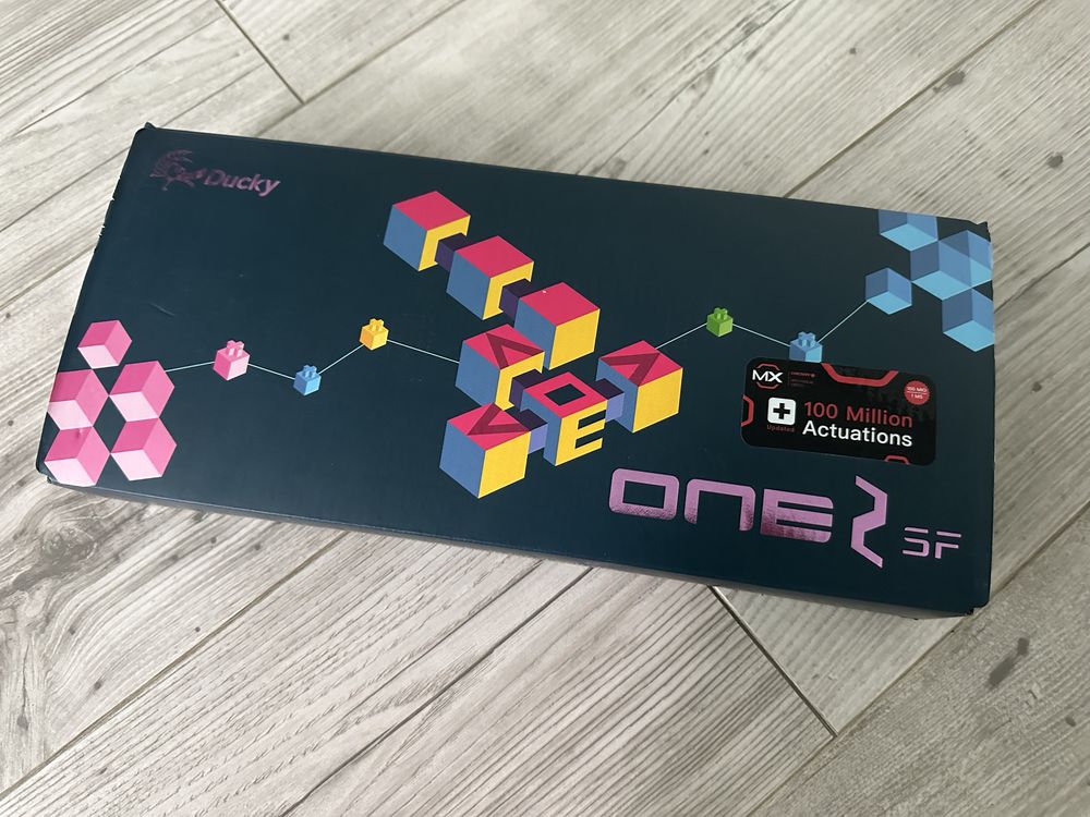 Клавиатура Ducky One 2 Mini, Cherry Blue, RGB LED, UA/RU, Black-White