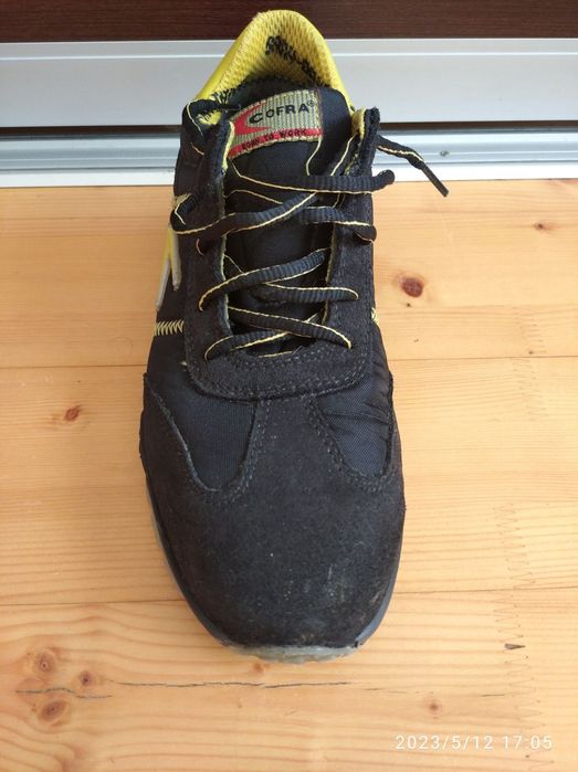 Будівельне взуття