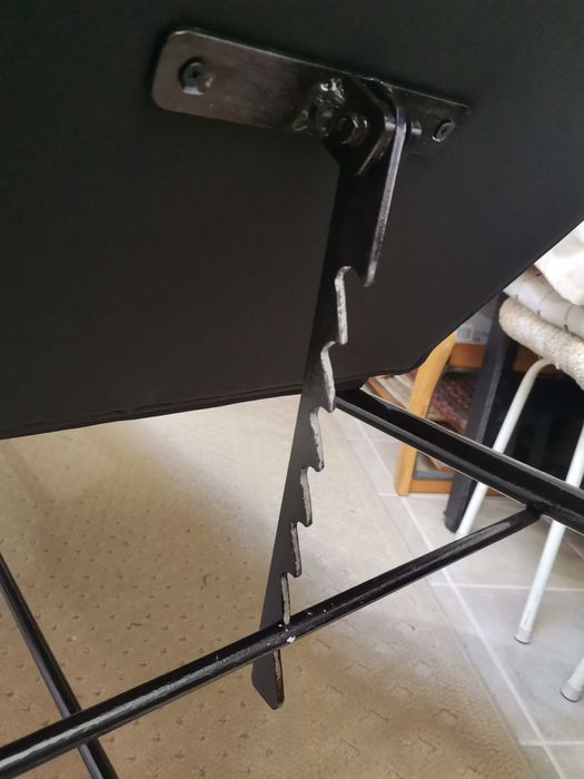 Marquesa Preta Reclinável