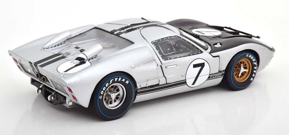 1:18 Shelby Collectibles Ford GT40 Mk II #7 24h LeMans 1966 Hill/Muir