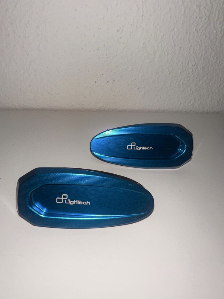 Tampa espelhos, Pair Mirrors Block-Off Plates