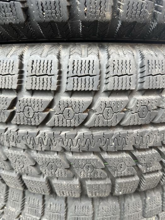 Toyo observe gsi5 235/60/18